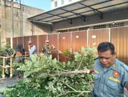 Babinsa Serengan Pimpin Kerja Bakti, Perkuat Kepedulian Lingkungan dan Sinergi Warga