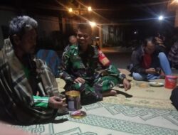 Patroli Humanis Babinsa Nogosari Perkuat Silaturahmi dan Stabilitas Keamanan Warga