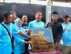 Bupati Bojonegoro Tinjau Pertanian dan Program Gayatri di Ngraho, Pastikan Manfaat Pemberdayaan Masyarakat Berjalan Optimal