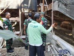 Babinsa Turun ke Kandang, Dorong Peternak Ayam Petelur Tetap Tangguh Menghadapi Tekanan Usaha