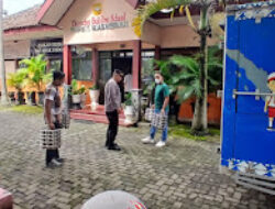 Polri Kawal Penyaluran 3.000 Porsi Makan Bergizi Gratis di Ngawi pada Hari Pertama Tahun Ajaran Baru