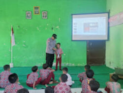 Polsek Kwadungan Tanamkan Literasi Digital dan Keselamatan Berlalu Lintas kepada Siswa SDN Sumengko dalam MPLS