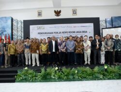 Pengukuhan Pokja News Room Jaga Desa SMSI, Hashim Tekankan Pers Harus Lawan Hoaks