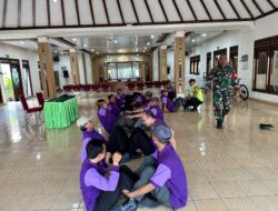 Babinsa Joyotakan Latih Fisik dan Kebugaran Kader DESTANA, Perkuat Kesiapsiagaan Hadapi Bencana