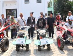 Alsintan Pra-Panen Disalurkan, Bojonegoro Pacu Produktivitas dan Kesejahteraan Petani