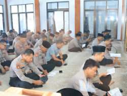 Perkuat Iman dan Kebersamaan, Polres Ngawi Rutin Gelar Dzikir Pagi dan Sore