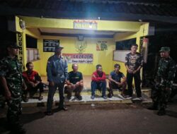 Patroli Malam, Babinsa Tirtomoyo Ajak Warga Perkuat Keamanan Lingkungan