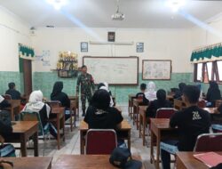 Babinsa Masuk Sekolah, Siswa SMPN 1 Wonogiri Diperkuat dengan Disiplin dan Wawasan Kebangsaan