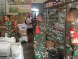 Babinsa Plupuh Pastikan Stok Pupuk Aman Jelang Musim Tanam