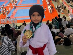 Gugup Tak Menghalangi Langkah Dira, Karateka Cilik Tuban Raih Juara di Ajang Internasional